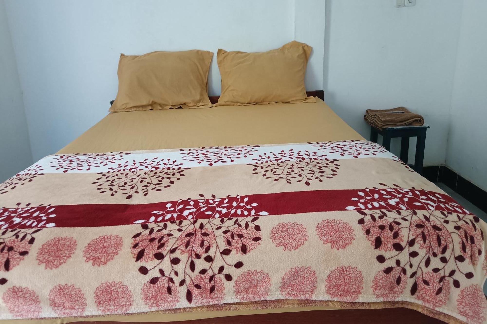 Oyo 93359 Kawi Homestay Praya Ngoại thất bức ảnh